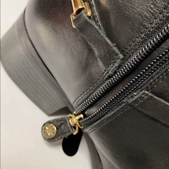 Isaac Miztahi 2-tone Black/brown riding boots. 1” heel. Size 8.5 - Picture 9 of 12